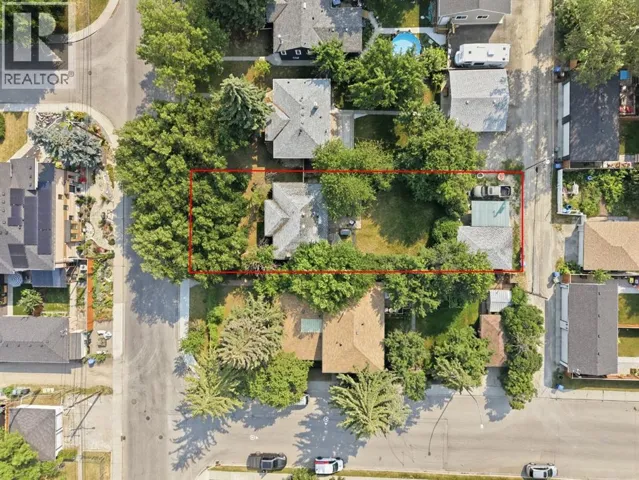 235 32 Avenue NW, Calgary, Alberta T2M2P8