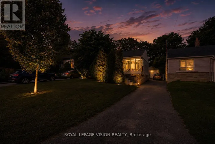 27 EASTVILLE AVENUE, Toronto (Cliffcrest), Ontario M1M2N6