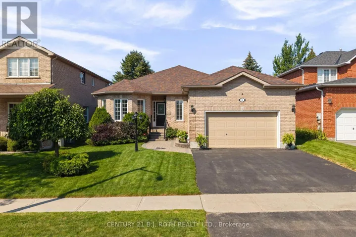 14 PRINCE GEORGE CRESCENT, Barrie (Innis-Shore), Ontario L4N0K8