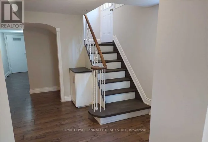 BSMT - 2587 BURSLEM ROAD, Mississauga (Cooksville), Ontario L5A2R5