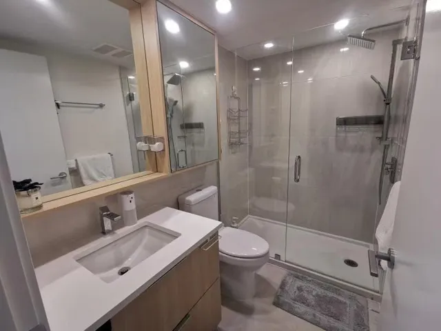 TH12 10388 133 STREET, Surrey, British Columbia V3T3Z1