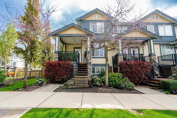 1 18818 71 AVENUE, Surrey, British Columbia V4N6N9