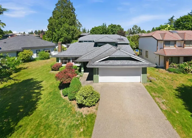 10446 FRASERGLEN DRIVE, Surrey, British Columbia V4N1T5