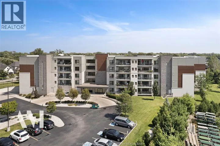250 MANNING ROAD Unit# 406, Tecumseh, Ontario N8N0E8