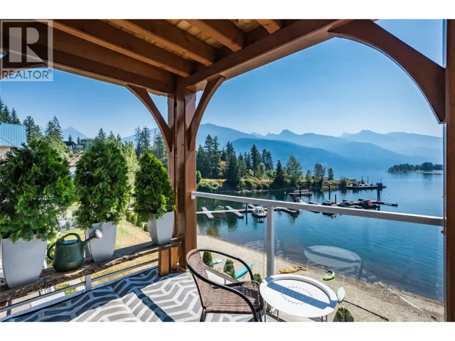 550 Rainbow Drive Unit# 209, Kaslo, British Columbia V0G1M0