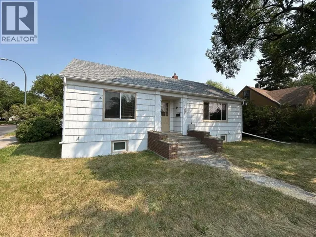 1001 13 Street S, Lethbridge, Alberta T1K1S4