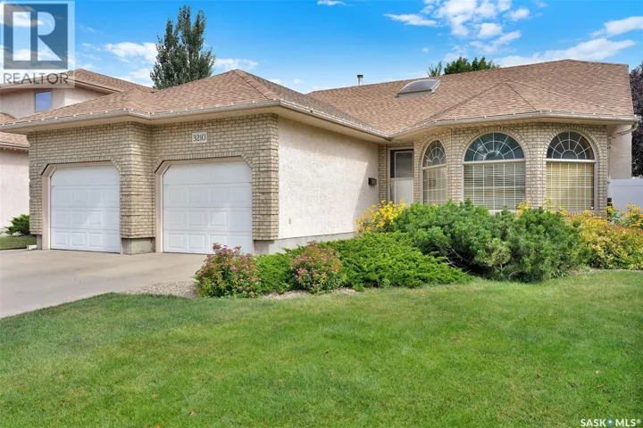 3210 Peyson BAY E, Regina, Saskatchewan S4V2W8