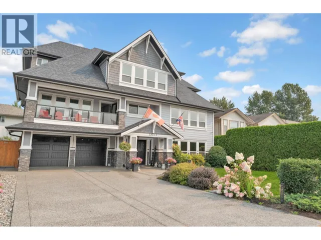 18833 124A AVENUE, Pitt Meadows, British Columbia V3Y2G9