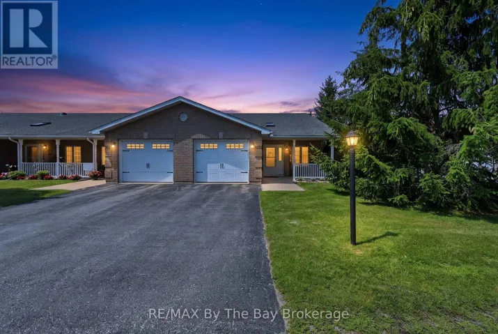 105 MEADOW LANE, Wasaga Beach, Ontario L9Z0A4