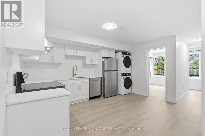 1A - 53 BISHOP AVENUE, Toronto (Newtonbrook East), Ontario M2M1Z4