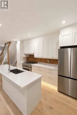 561 WENTWORTH STREET, Hamilton (Central), Ontario L8L5X3