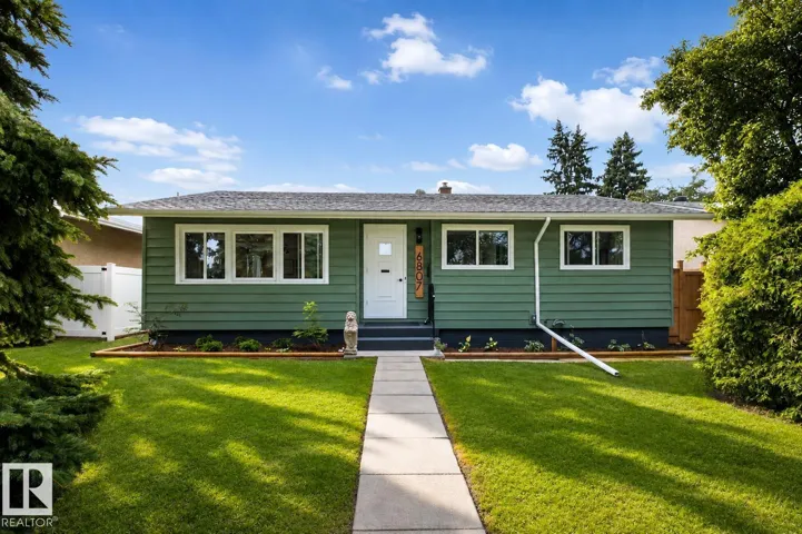 6807 101A AV NW, Edmonton, Alberta T6A0M3