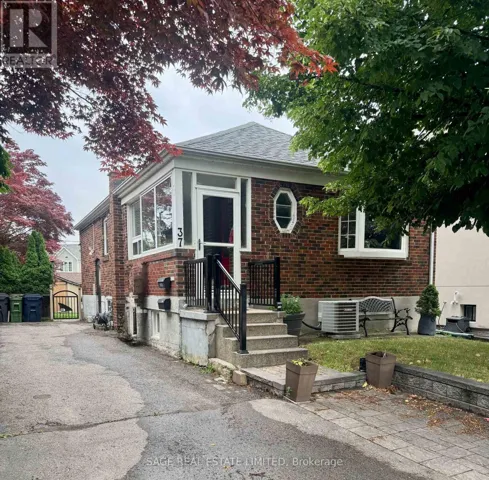 MAIN FLOOR - 37 TIAGO AVENUE, Toronto (O'Connor-Parkview), Ontario M4B1Z9