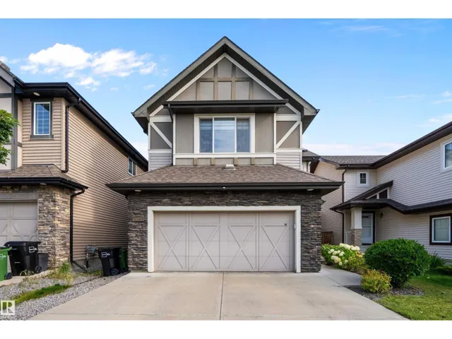 15832 11 AV SW, Edmonton, Alberta T6W2H3