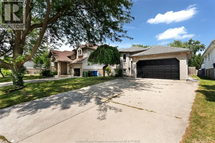 3438 TREELINE COURT, Windsor, Ontario N8R2K3
