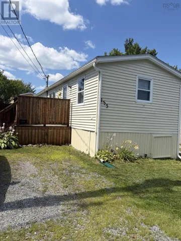 735 Fern Drive, Beaver Bank, Nova Scotia B4E1M1