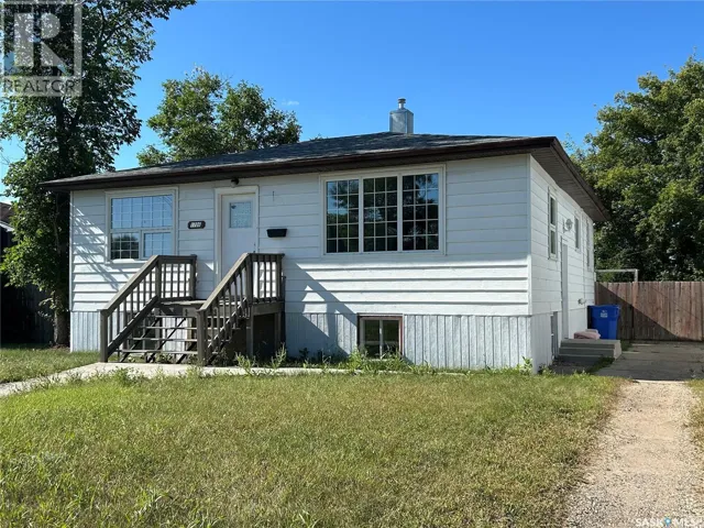 1706 2nd STREET, Estevan, Saskatchewan S4A0N3