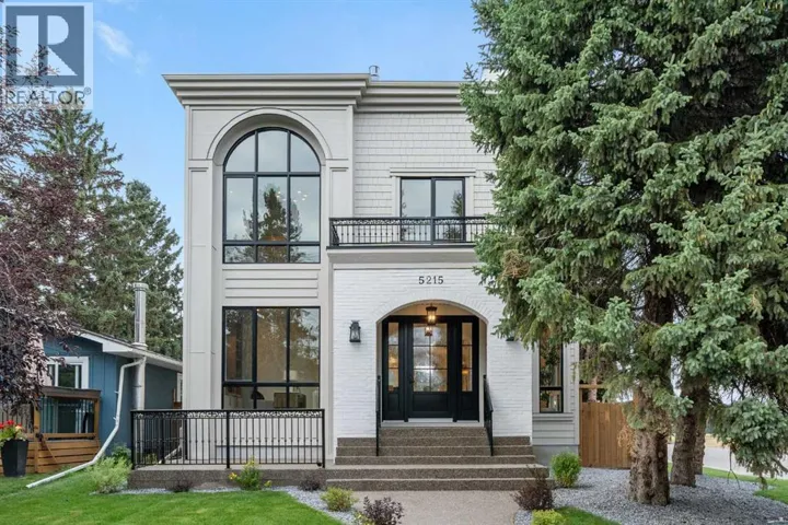 5215 19 Street SW, Calgary, Alberta T3E1N9