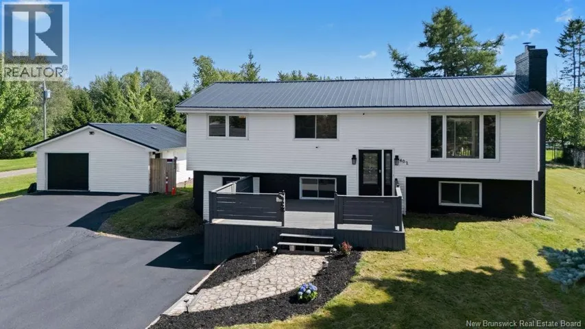 402 Marguerite Street, Dieppe, New Brunswick E1A7H1