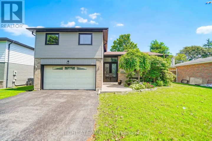 17 CLOVER AVENUE, Barrie (Allandale Heights), Ontario L4N3M7