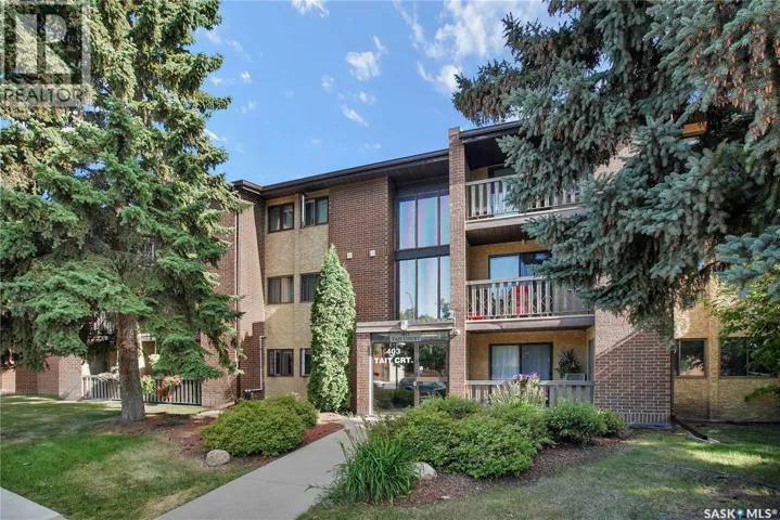 202 403 Tait COURT, Saskatoon, Saskatchewan S7H5L3