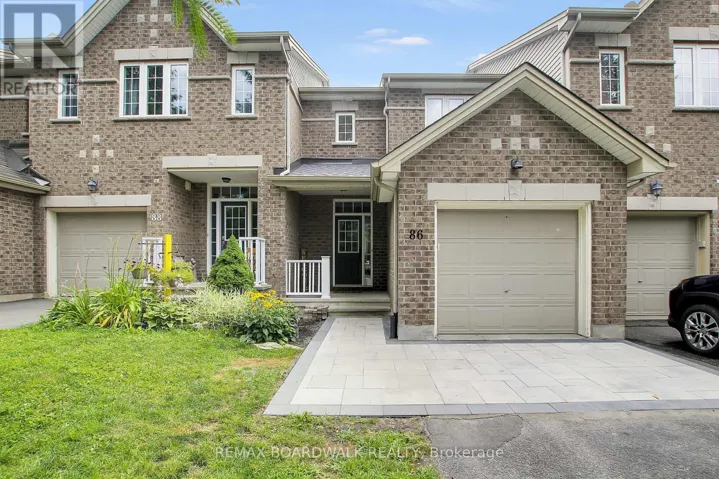 86 SADDLESMITH CIRCLE, Ottawa, Ontario K2M2Y5
