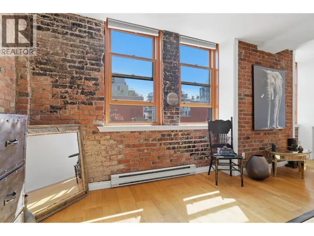 403 233 ABBOTT STREET, Vancouver, British Columbia V6B2K7