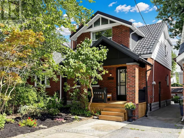 761 SAMMON AVENUE S, Toronto (Danforth Village-East York), Ontario M4C2E6