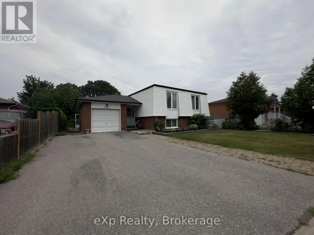 7601 LOCKINGTON CRESCENT, Mississauga (Malton), Ontario L4T2V6