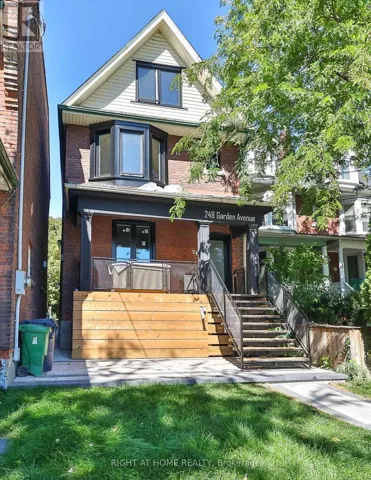 LOWER - 248 GARDEN AVENUE, Toronto (High Park-Swansea), Ontario M6R1J3