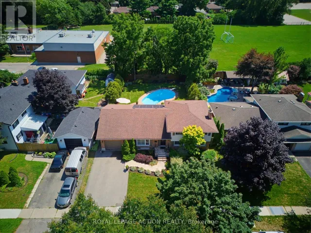5 MARIGOLD STREET, Brantford, Ontario N3R5W7