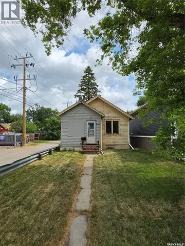 1525 Elphinstone STREET, Regina, Saskatchewan S4T3M9
