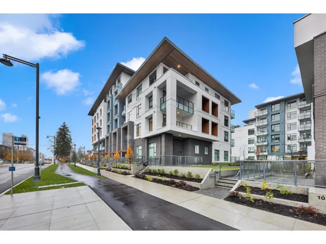 406 10828 139A STREET, Surrey, British Columbia V3R0H3