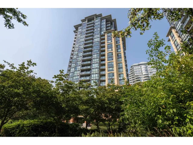 404 13380 108TH AVENUE, Surrey, British Columbia V3T0E7