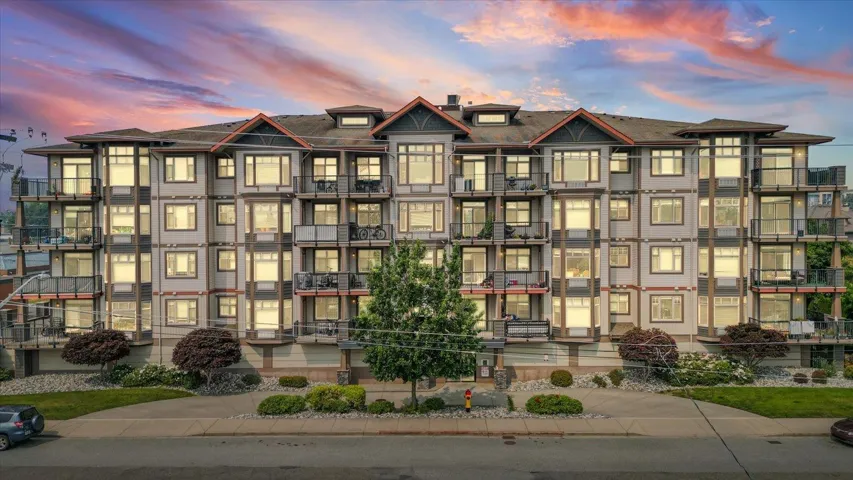 403 46021 SECOND AVENUE, Chilliwack Downtown, Chilliwack, British Columbia V2P1S6