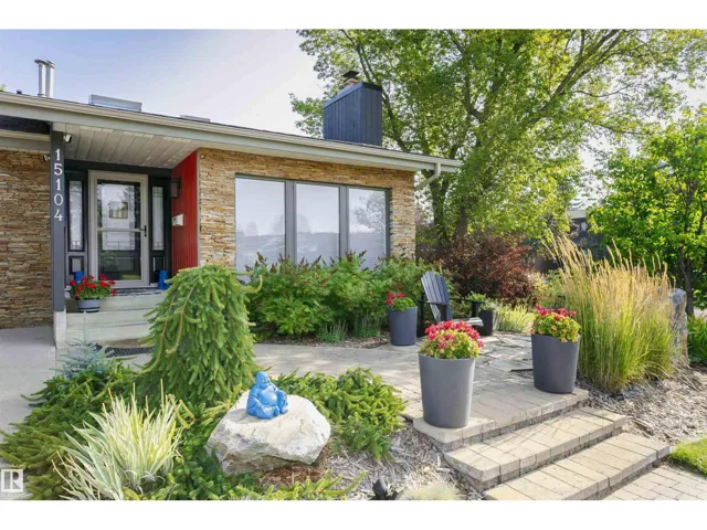 15104 42 AV NW, Edmonton, Alberta T6H5L6