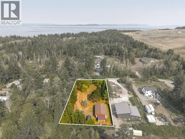 1715 Scales Creek Rd, Comox, British Columbia V9M4B9