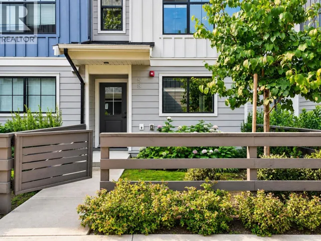 58 488 FURNESS STREET, New Westminster, British Columbia V3M0M1