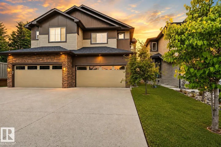 7258 CHIVERS PL SW, Edmonton, Alberta T6W4L4