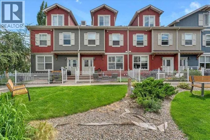 315, 10 Auburn Bay Avenue SE, Calgary, Alberta T3M0P7