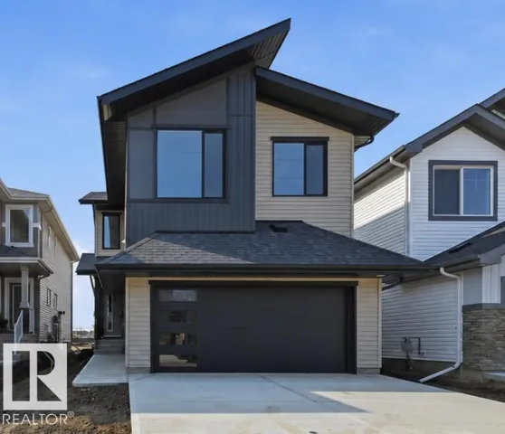935 18 AV NW, Edmonton, Alberta T6T2X3