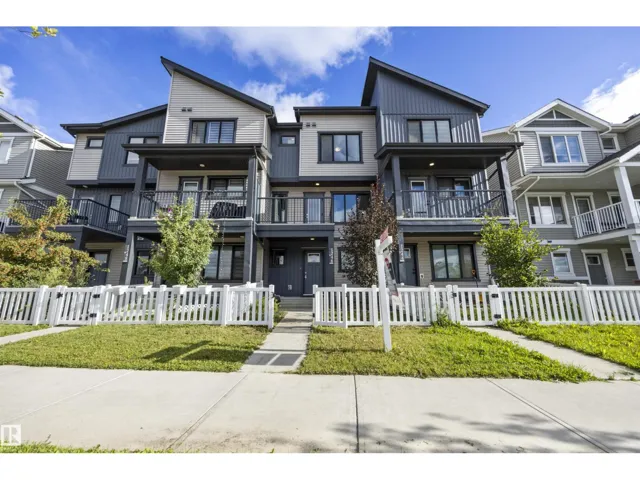 1246 ASTER BV NW, Edmonton, Alberta T6T2N8