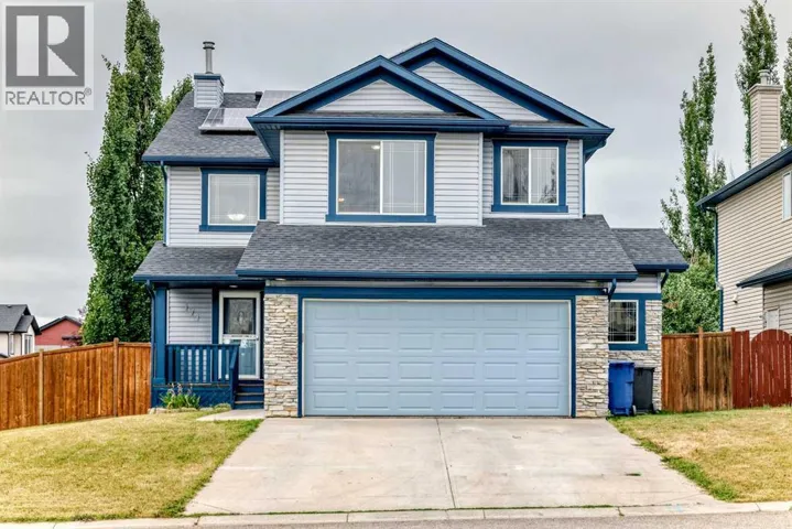 171 Oakmere Green, Chestermere, Alberta T1X1N4