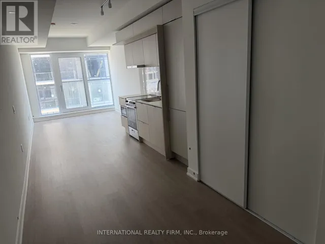 425 - 448 BURNHAMTHORPE ROAD W, Mississauga (City Centre), Ontario L5B0R4