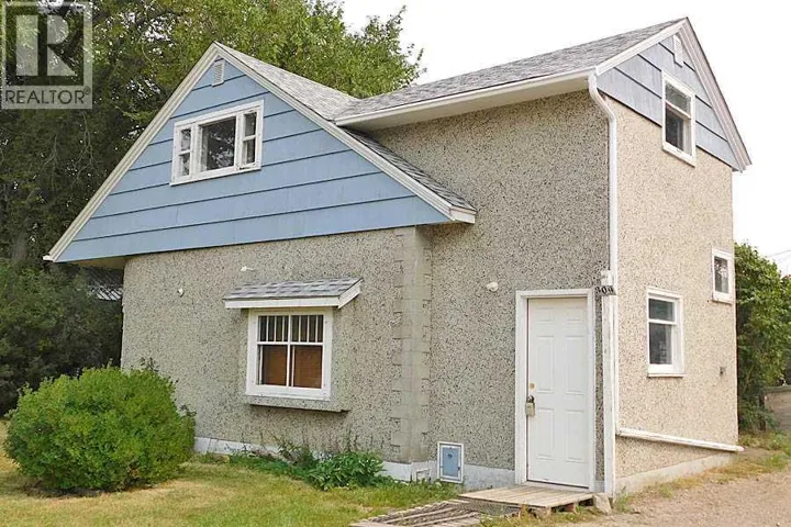 309 45 Avenue W, Claresholm, Alberta T0L0T0