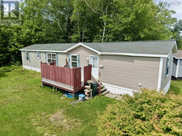 28 Bendix Street, Cape Breton, Nova Scotia B1V3C3