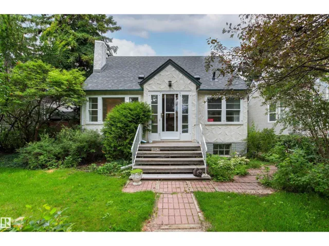 8842 89 ST NW, Edmonton, Alberta T6C3K6