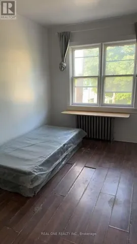 ROOM1 - 3287 LAKE SHORE BOULEVARD W, Toronto (Long Branch), Ontario M8W1M8