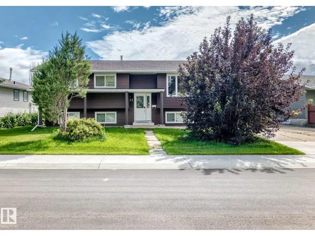 31 HUGHES RD NW, Edmonton, Alberta T5A4E1