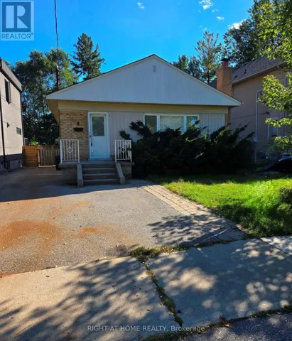 8 NORTHAMPTON DRIVE, Toronto (Islington-City Centre West), Ontario M9B4S6